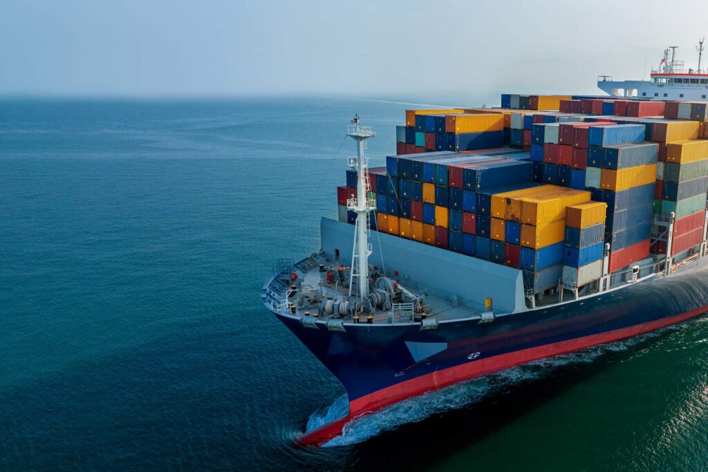 Mastering the Supply Chain: Key Benefits of Professional Training for Logistics Teams